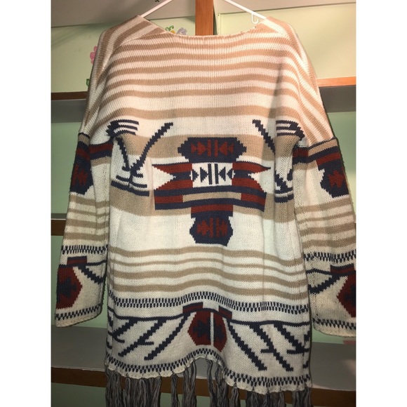 Aztec Cardigan 👑 - Picture 3 of 4